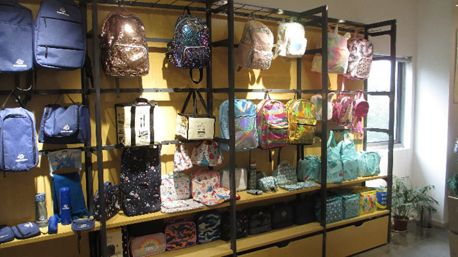 Dongguan Fangxin Gift Manufacturing Co., Ltd. خط تولید کارخانه